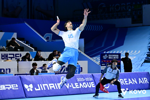 '러셀 28점' 대한항공, KB손보 3-2 제압…선두 현캐 1점 차 추격(종합)