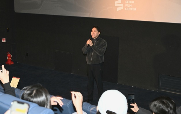 [동정] 오세훈, 서울영화센터 찾아 영화인과 단편영화 관람