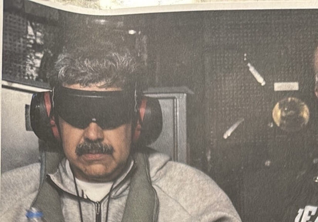 미군에 체포돼 국외로 이송되는 니콜라스 마두로 베네수엘라 대통령