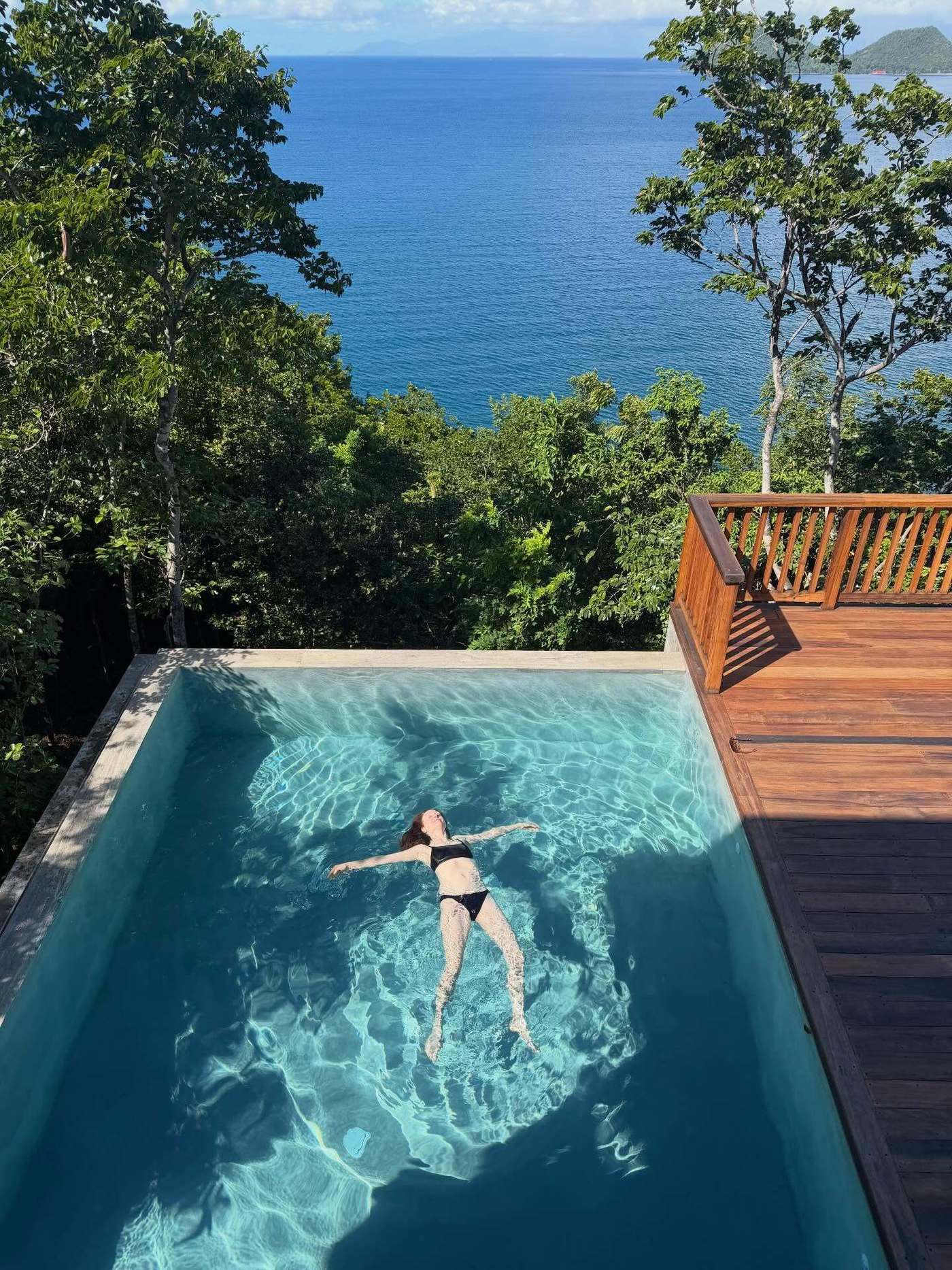 본문 이미지 - 줄리앤 무어 SNS