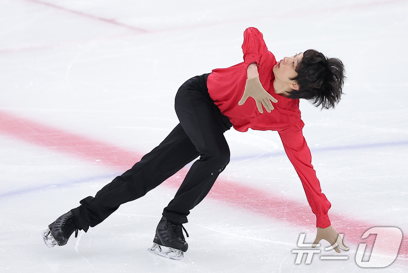 (서울=뉴스1) 김성진 기자 = 피겨스케이팅 선수 이재근이 4일 서울 양천구 목동 아이스링크에서 열린 제80회 전국남녀 피겨스케이팅 종합선수권대회 남자 시니어 프리 스케이팅에서 연 …