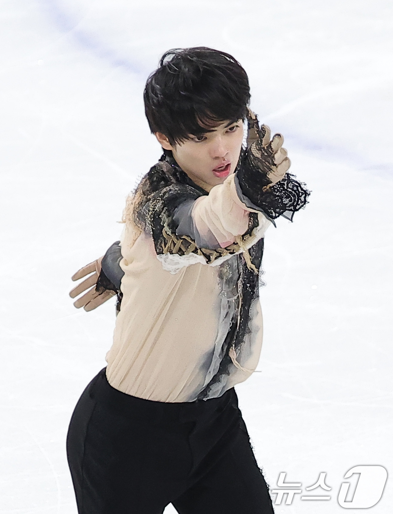 (서울=뉴스1) 김성진 기자 = 피겨스케이팅 선수 차준환(서울시청)이 4일 서울 양천구 목동 아이스링크에서 열린 제80회 전국남녀 피겨스케이팅 종합선수권대회 남자 시니어 프리 스케 …