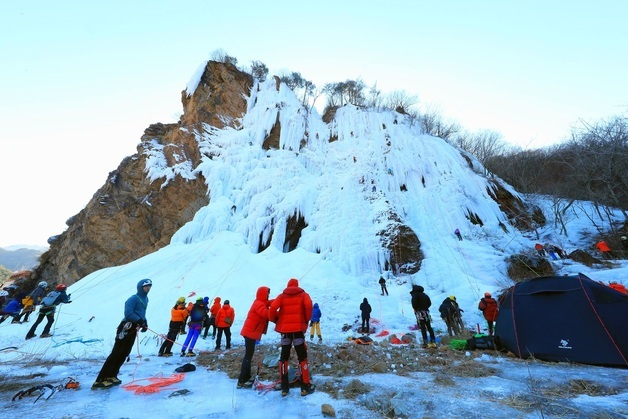 인제 매바위 빙벽 등반