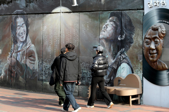 '영원한 가객' 김광석을 추억하며