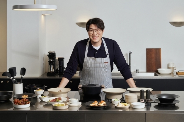 "우리집을 파인다이닝으로"…데켓, 오세득 셰프와 협업