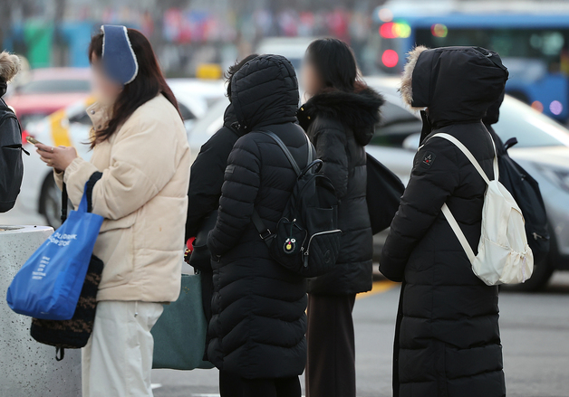 내일 아침 영하 12도 낮엔 영상…밤 수도권·강원 비, 일부지역 눈(종합)