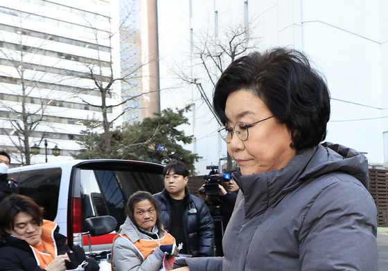 전장연 만남 후 청문 준비 사무실 향하는 이혜훈 후보자