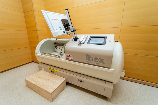 유성선병원, 고압산소치료실 도입·운영