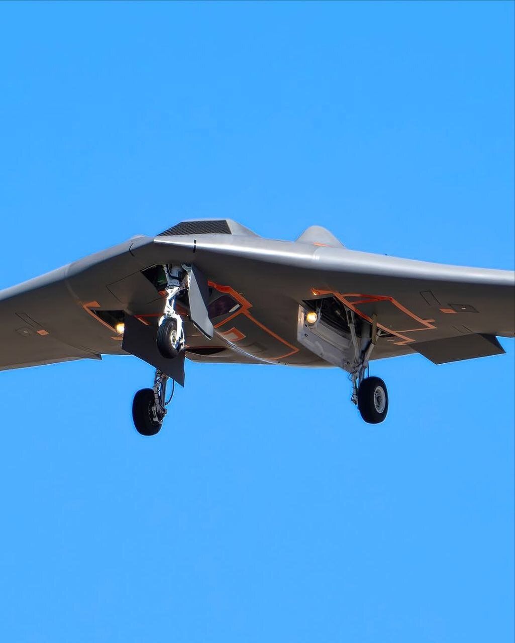 본문 이미지 - RQ-170 고고도 정찰드론 (출처=소셜미디어 엑스(X))