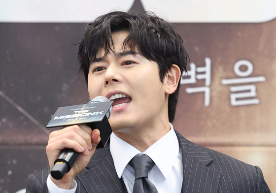 시연하는 김동준