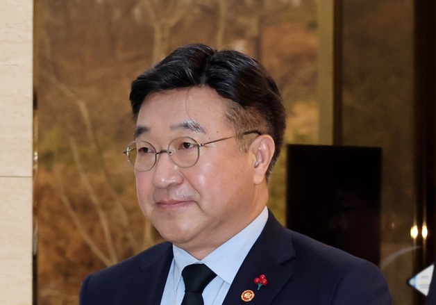 고(故) 이승철 경감 빈소 찾은 윤호중 장관