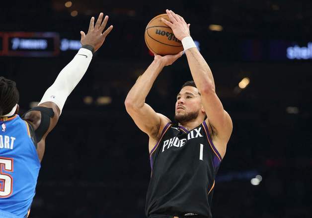 '종료 0.7초 전 3점포' 피닉스, 18점 차 추격 OKC에 짜릿한 뒤집기