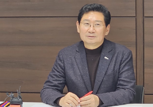 이상일 시장 "실망·면피성"…김동연 용인반도체 페북 글 '비판'