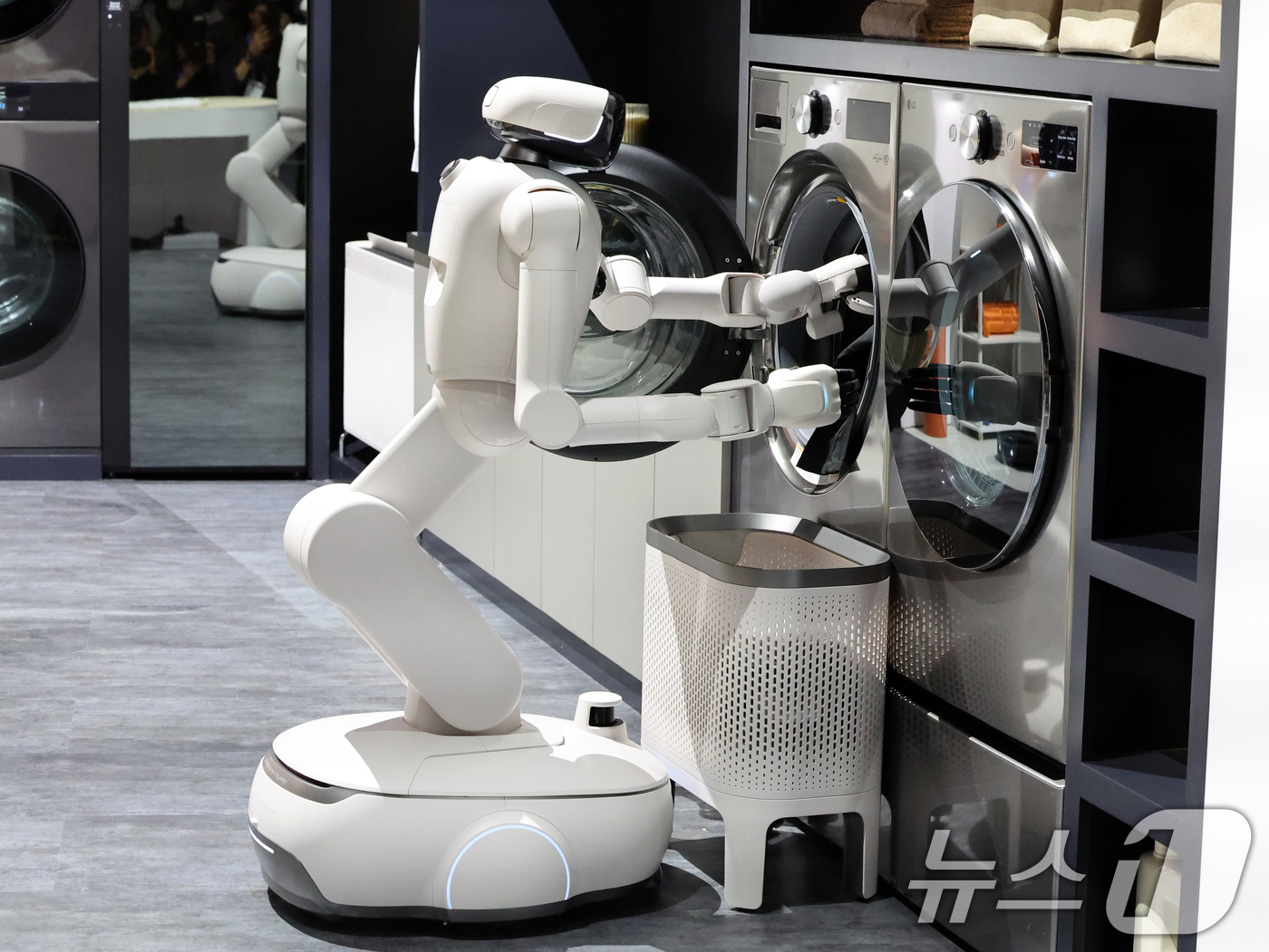 (라스베이거스(미국)=뉴스1) 황기선 기자 = 세계 최대 IT(정보기술)·가전 전시회 'CES 2026' 개막을 하루 앞둔 5일(현지시간) 미국 네바다주 라스베이거스 컨벤션센터(L …