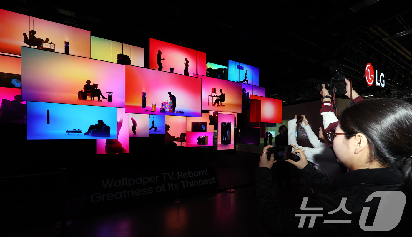 (라스베이거스(미국)=뉴스1) 황기선 기자 = 세계 최대 IT(정보기술)·가전 전시회 'CES 2026' 개막을 하루 앞둔 5일(현지시간) 미국 네바다주 라스베이거스 컨벤션센터(L …