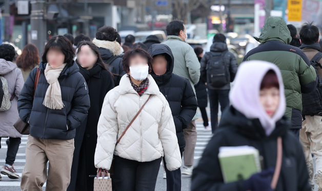 찬공기 습격, 아침 최저 -14도·서울 -9도…전남·제주·울릉엔 눈(종합)