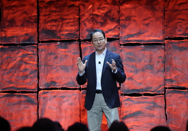 두산밥캣 "건설장비도 음성 제어, AI가 작업방법 알려준다"(종합)