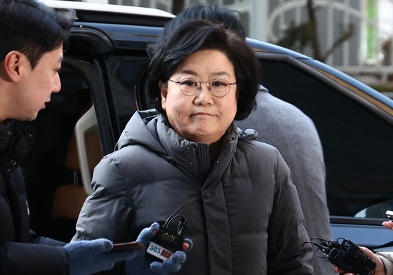 이혜훈 측 "손주하 징계 관여 안 해…장남 인턴도 입시 미활용"