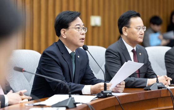 송언석, 국방비 예산 미지급 논란에 "李대통령 사태 책임 물어야"