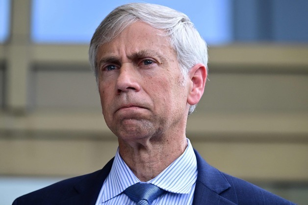 '위험한 의뢰인' 마두로 변호인 누구…어산지 석방 이끈 실력자