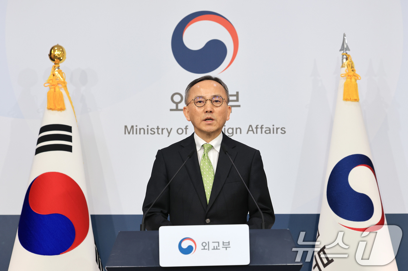 (서울=뉴스1) 임세영 기자 = 박일 외교부 대변인이 6일 서울 종로구 외교부 청사에서 정례브리핑을 하고 있다. 2026.1.6/뉴스1