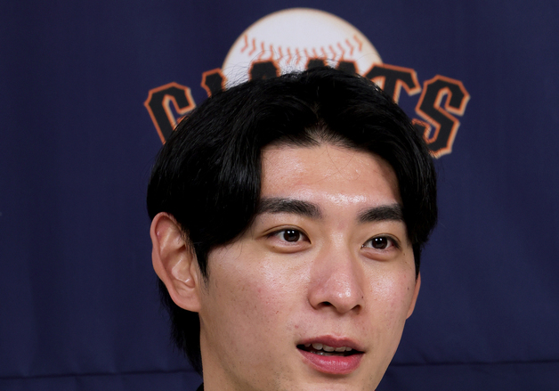 이정후 WBC 참가 결정은 언제?…"곧 구단과 대화할 것"