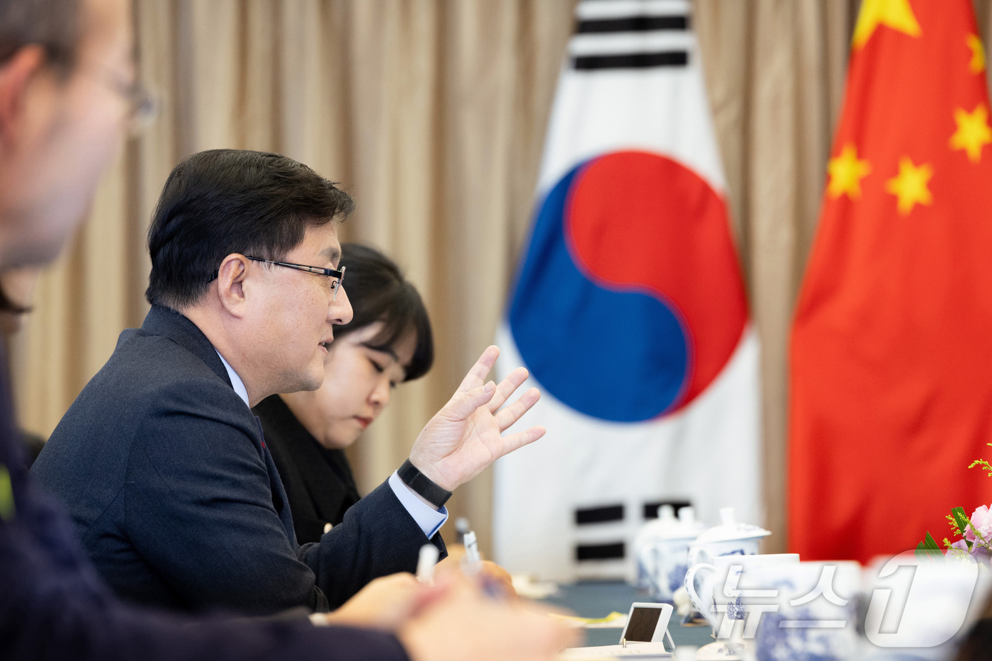 (서울=뉴스1) = 김성환 기후에너지환경부 장관이 6일 오전 중국 베이징 생태환경부 청사에서 열린 '제7차 한중 환경장관회의'에 참석해 발언하고 있다. (기후에너지환경부 제공. 재 …