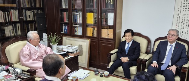 정동영 "李 대통령, '유연함'의 미덕 발휘해 한중 정상회담 임해"