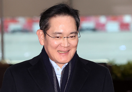 이재용 회장, 방중 마치고 귀국