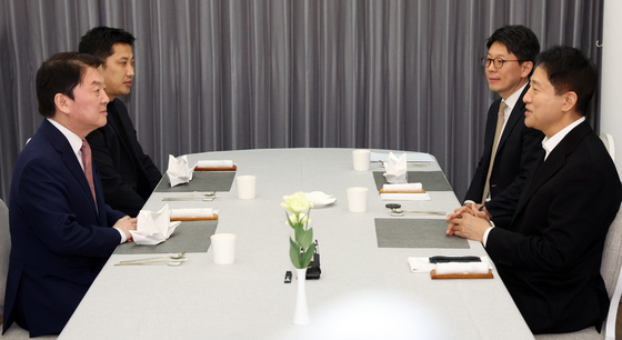 오세훈 서울시장과 안철수 의원, 공관서 만남