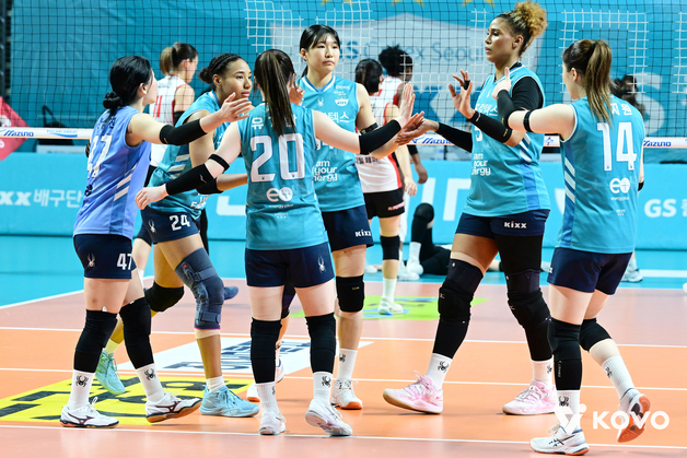 GS칼텍스, 풀세트 끝 페퍼 제압…한전은 OK저축 꺾고 3위 도약(종합)