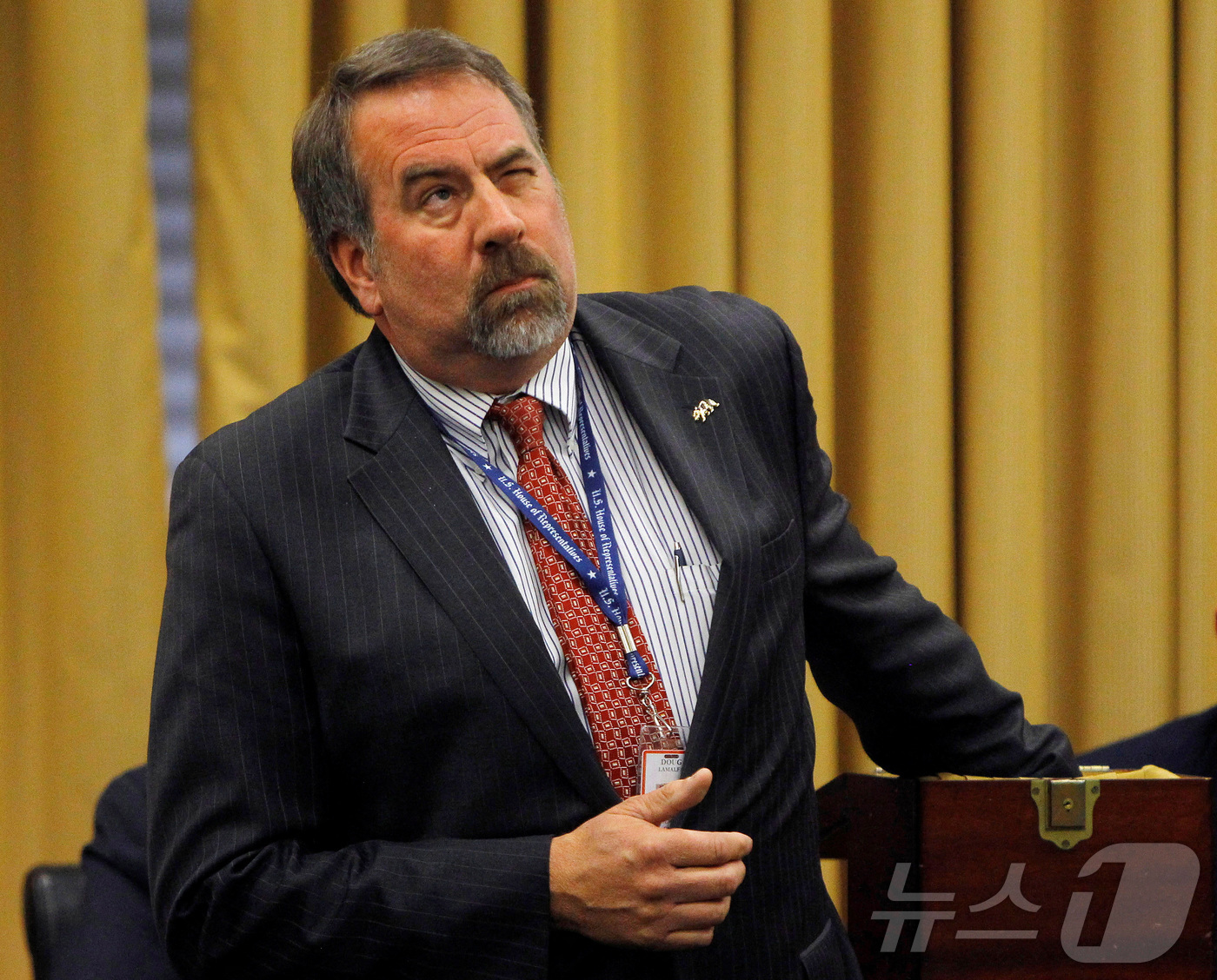 (워싱턴 로이터=뉴스1) 강민경 기자 = 더그 라말파 하원의원(공화·캘리포니아)이 6일 별세했다. 사진은 2012년 12월 30일 워싱턴 의사당에서 촬영된 모습. (자료사진) 20 …