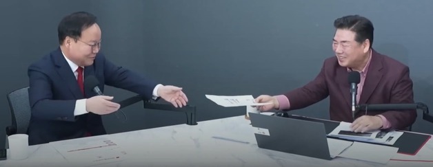 극우 유튜버 고성국, 국힘 입당→ 김종혁 "지명직 최고위원설" vs 김재원 "확대해석"