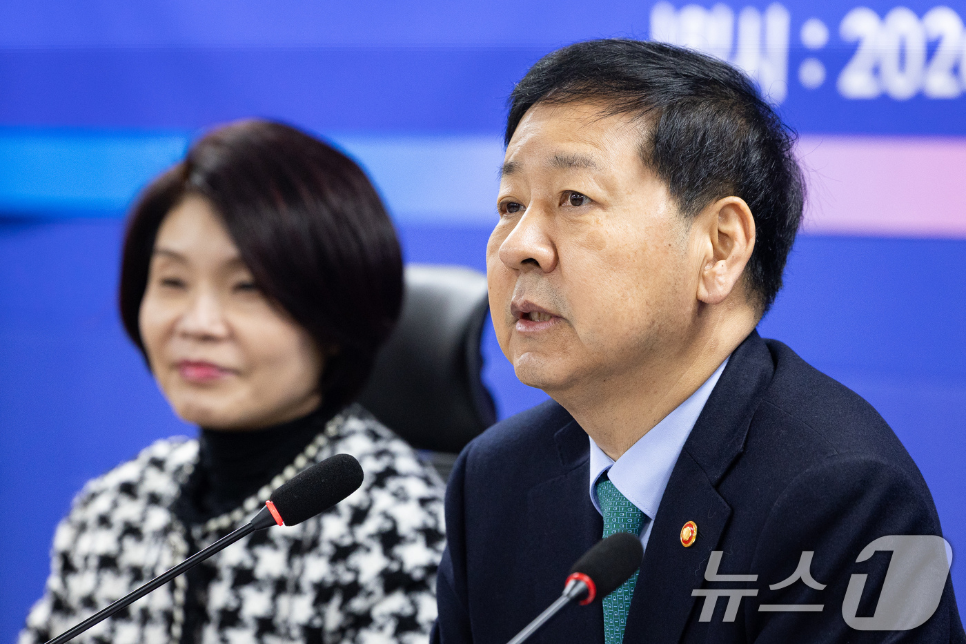 (서울=뉴스1) 유승관 기자 = 구윤철 부총리 겸 재정경제부 장관이 7일 서울 여의도 국회 의원회관에서 열린 2026년 경제성장전략 당정협의에서 모두 발언을 하고 있다. 2026. …