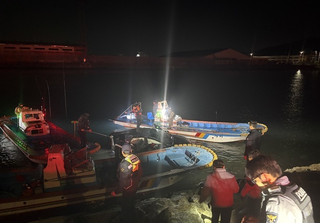 한밤중 광양항 인근 바다로 승용차 추락…구조 요청하며 "술 마셔"