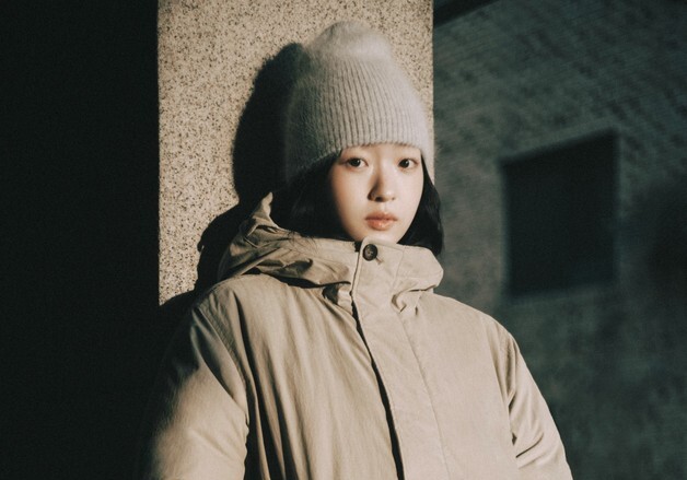 나우, 어센틱 야상 다운 코트 인기···판매율 80% 돌파