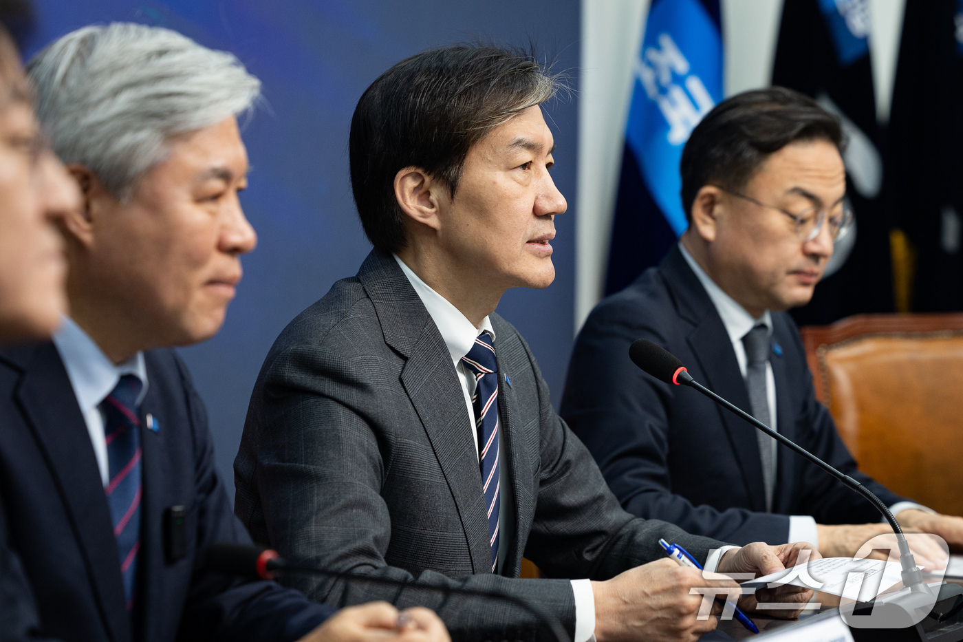 (서울=뉴스1) 유승관 기자 = 조국 조국혁신당 대표가 7일 서울 여의도 국회에서 열린 '끝까지 간다' 특별위원회 회의에서 모두 발언을 하고 있다. 2026.1.7/뉴스1