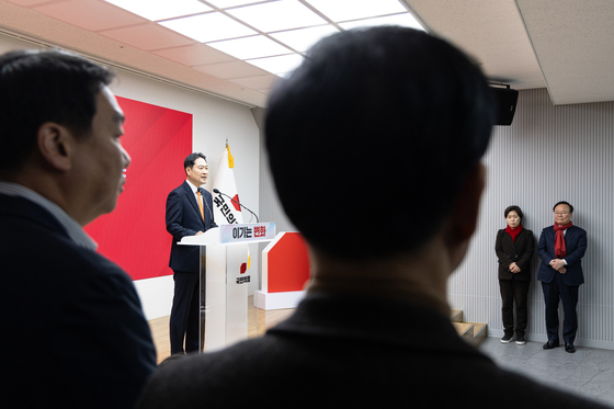 장동혁 계엄 사과로 급한 불 껐지만…'한동훈 당게' 화약고