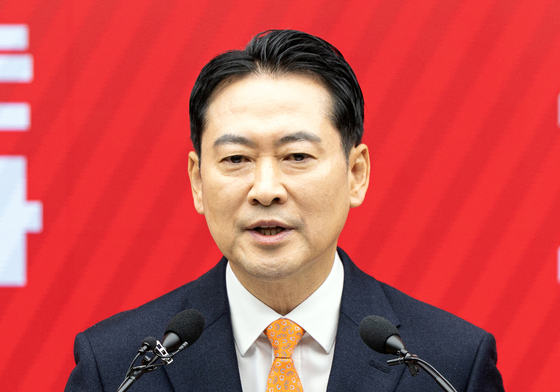 장동혁 "계엄과 탄핵의 강 건너 미래로 나아갈 것"