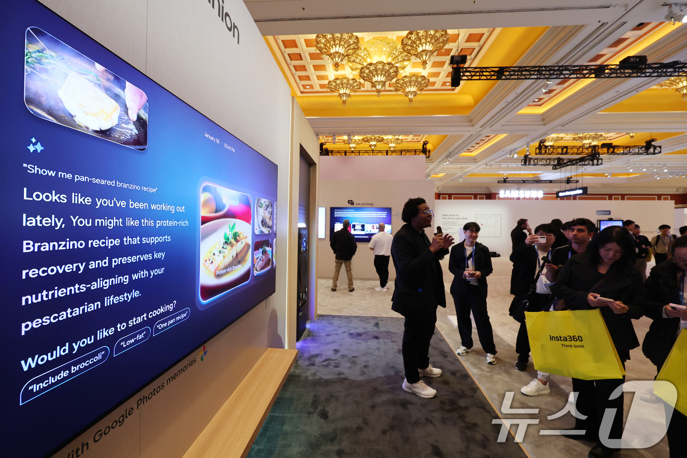 (라스베이거스=뉴스1) 황기선 기자 = 세계 최대 IT(정보기술)·가전 전시회 'CES 2026' 개막 일인 6일(현지시간) 미국 네바다주 라스베이거스 윈호텔에 마련된 삼성전자 단 …