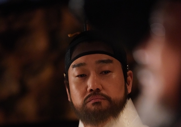 '왕과사는남자' 유지태, 권력자 한명회 변신…단숨에 압도하는 카리스마