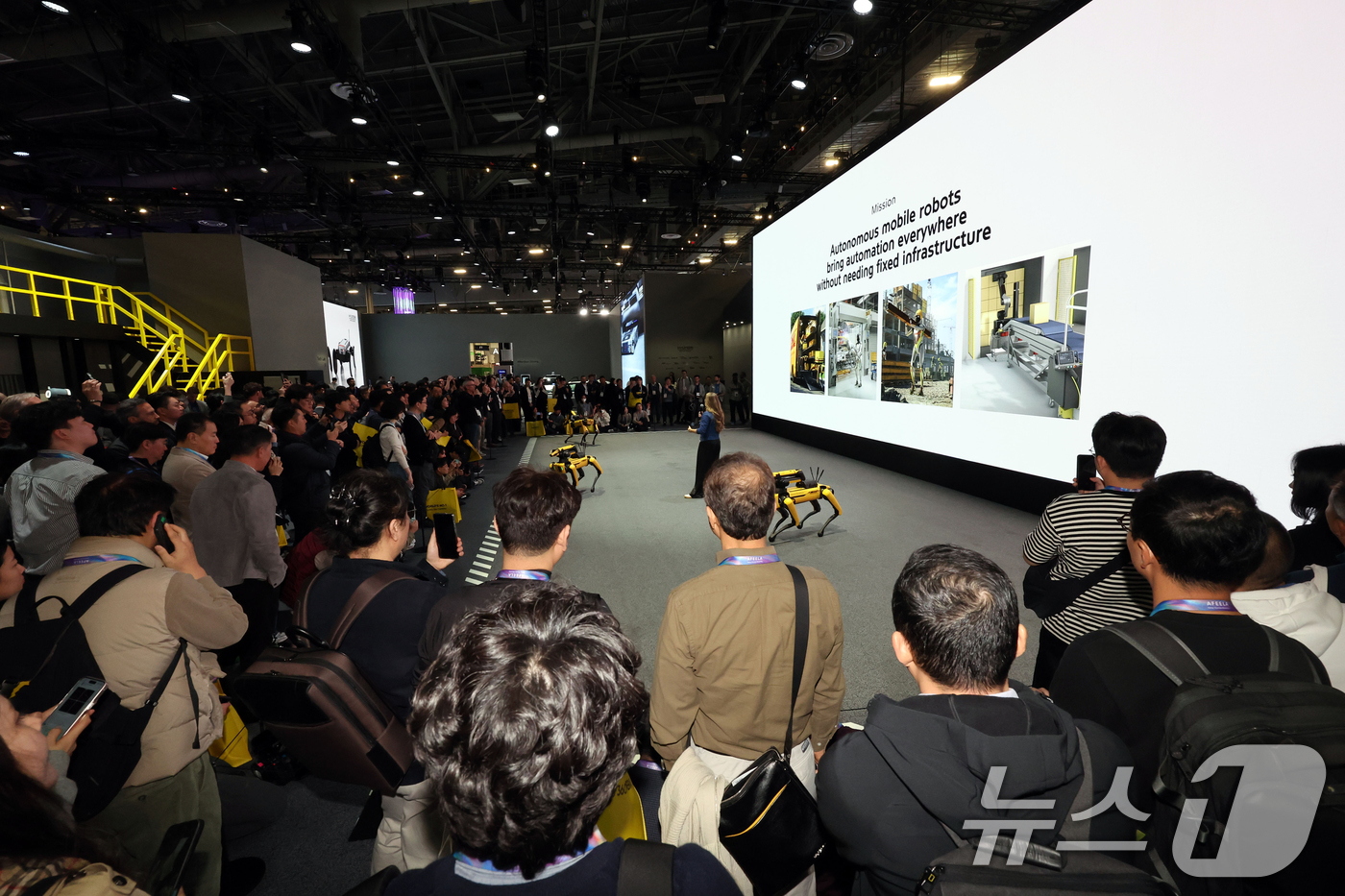 (라스베이거스=뉴스1) 황기선 기자 = 세계 최대 IT(정보기술)·가전 전시회 'CES 2026' 개막 일인 6일(현지시간) 미국 네바다주 라스베이거스 컨벤션센터(LVCC)에서 현 …