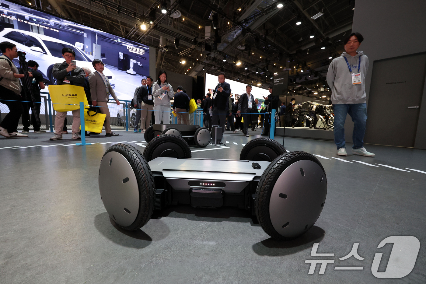 (라스베이거스=뉴스1) 황기선 기자 = 세계 최대 IT(정보기술)·가전 전시회 'CES 2026' 개막 일인 6일(현지시간) 미국 네바다주 라스베이거스 컨벤션센터(LVCC)에서 현 …
