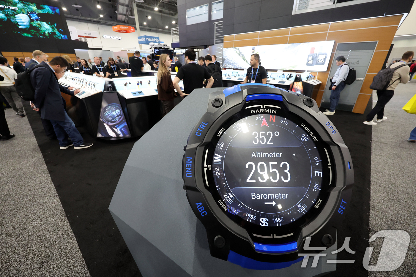 (라스베이거스=뉴스1) 황기선 기자 = 세계 최대 IT(정보기술)·가전 전시회 'CES 2026' 개막 일인 6일(현지시간) 미국 네바다주 라스베이거스 컨벤션센터(LVCC)에서 가 …