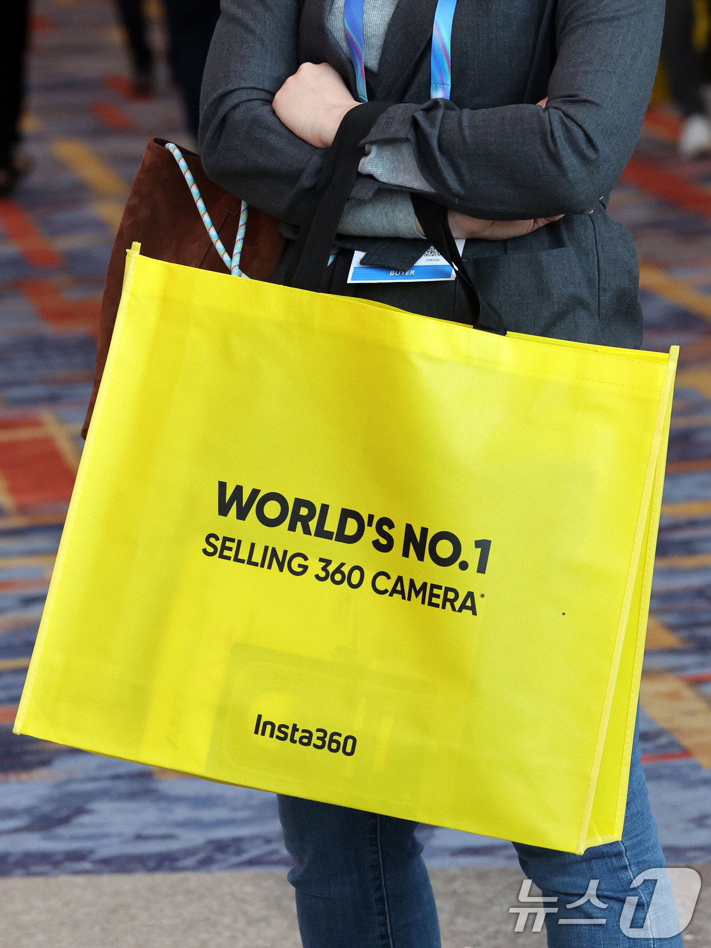 (라스베이거스=뉴스1) 황기선 기자 = 세계 최대 IT(정보기술)·가전 전시회 'CES 2026' 개막 일인 6일(현지시간) 미국 네바다주 라스베이거스 컨벤션센터(LVCC)에서 관 …