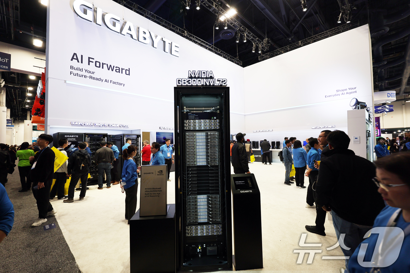 (라스베이거스=뉴스1) 황기선 기자 = 세계 최대 IT(정보기술)·가전 전시회 'CES 2026' 개막 일인 6일(현지시간) 미국 네바다주 라스베이거스 컨벤션센터(LVCC)에서 기 …