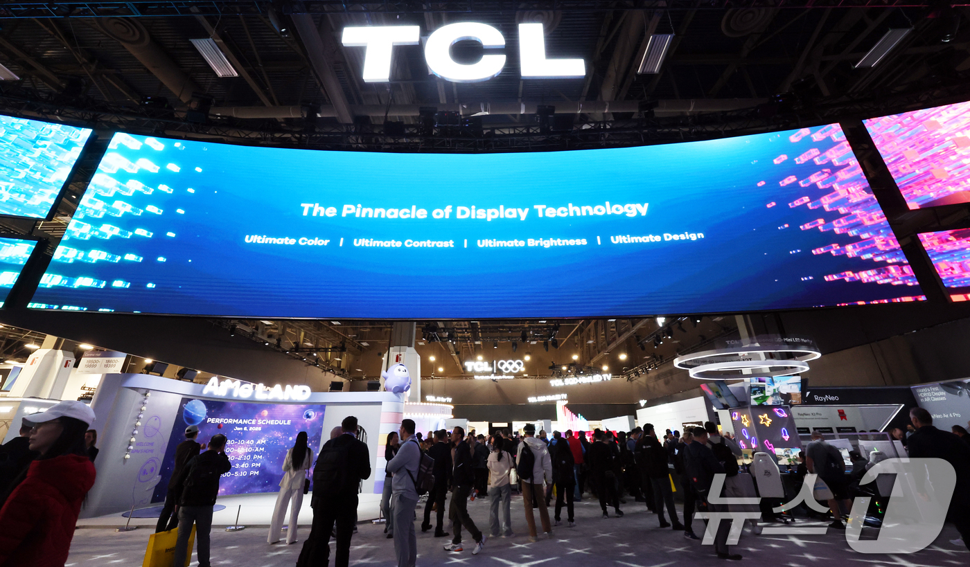 (라스베이거스=뉴스1) 황기선 기자 = 세계 최대 IT(정보기술)·가전 전시회 'CES 2026' 개막 일인 6일(현지시간) 미국 네바다주 라스베이거스 컨벤션센터(LVCC)에서 T …