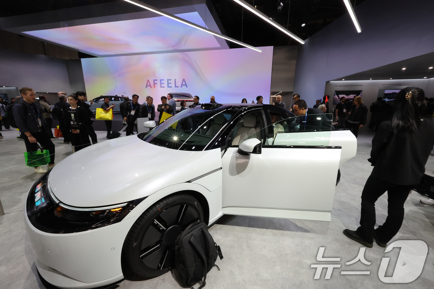 (라스베이거스=뉴스1) 황기선 기자 = 세계 최대 IT(정보기술)·가전 전시회 'CES 2026' 개막 일인 6일(현지시간) 미국 네바다주 라스베이거스 컨벤션센터(LVCC)에서 소 …