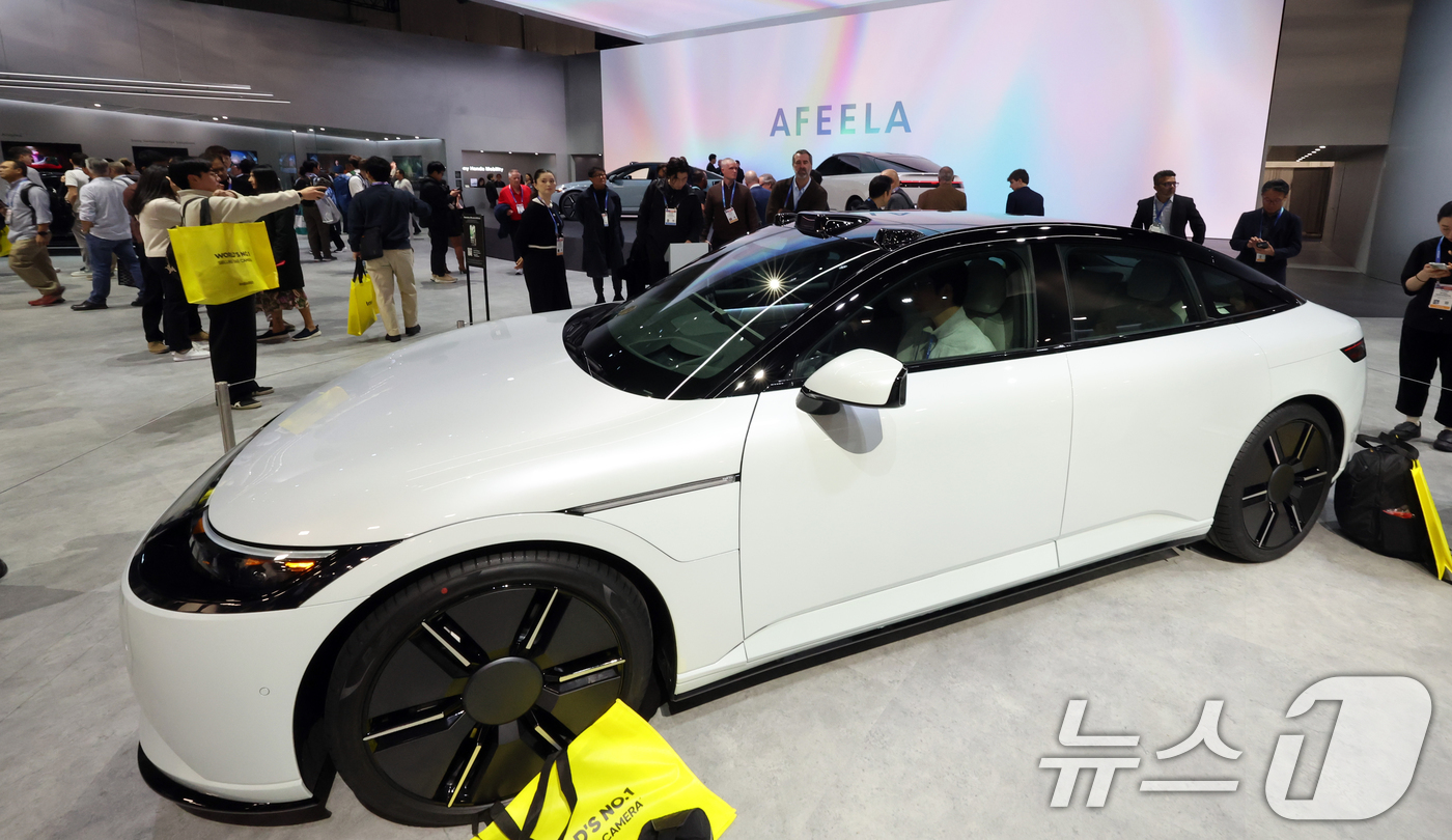 (라스베이거스=뉴스1) 황기선 기자 = 세계 최대 IT(정보기술)·가전 전시회 'CES 2026' 개막 일인 6일(현지시간) 미국 네바다주 라스베이거스 컨벤션센터(LVCC)에서 소 …