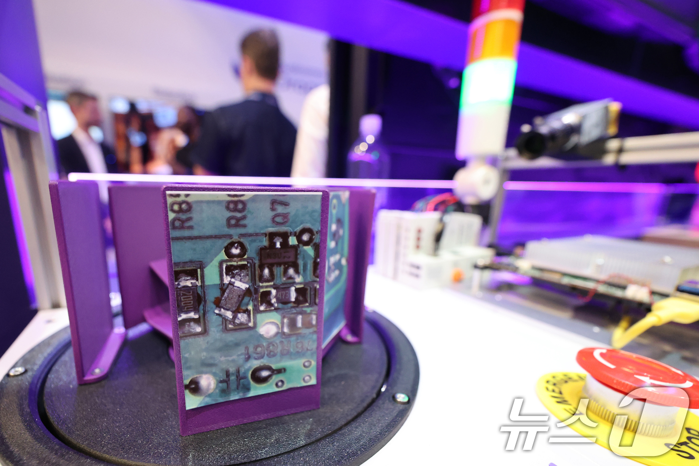 (라스베이거스=뉴스1) 황기선 기자 = 세계 최대 IT(정보기술)·가전 전시회 'CES 2026' 개막 일인 6일(현지시간) 미국 네바다주 라스베이거스 컨벤션센터(LVCC)에서 퀄 …